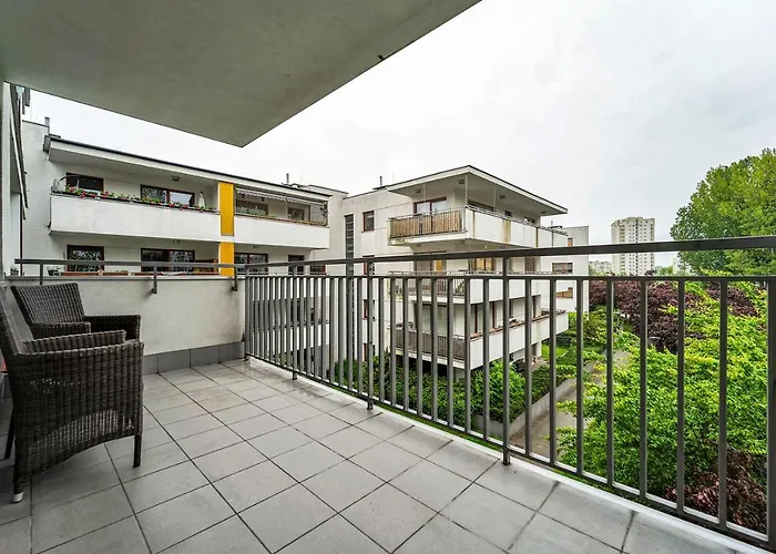 Malborska Metro Kondratowicza By Bookinghost 公寓 *